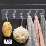 PLASTIC ADHESIVE 6 HOOK PATTI